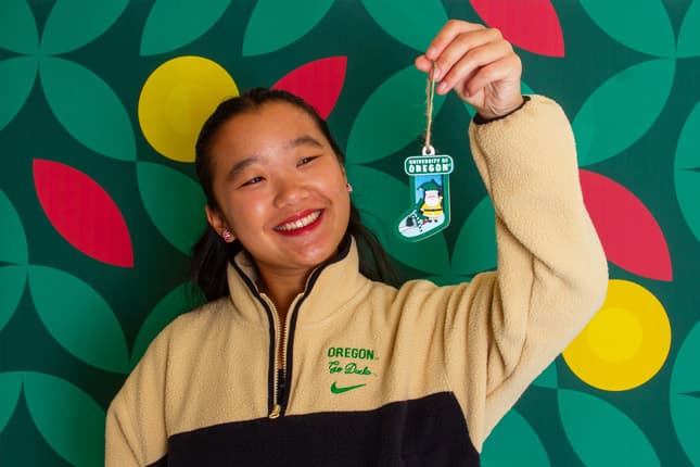 Holiday 2023 | University of Oregon Ducks